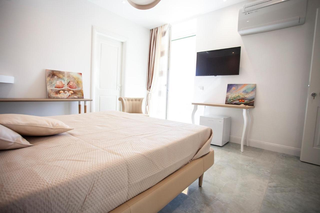 מלון אנזיו Cavalieri D'Oro Luxury House מראה חיצוני תמונה