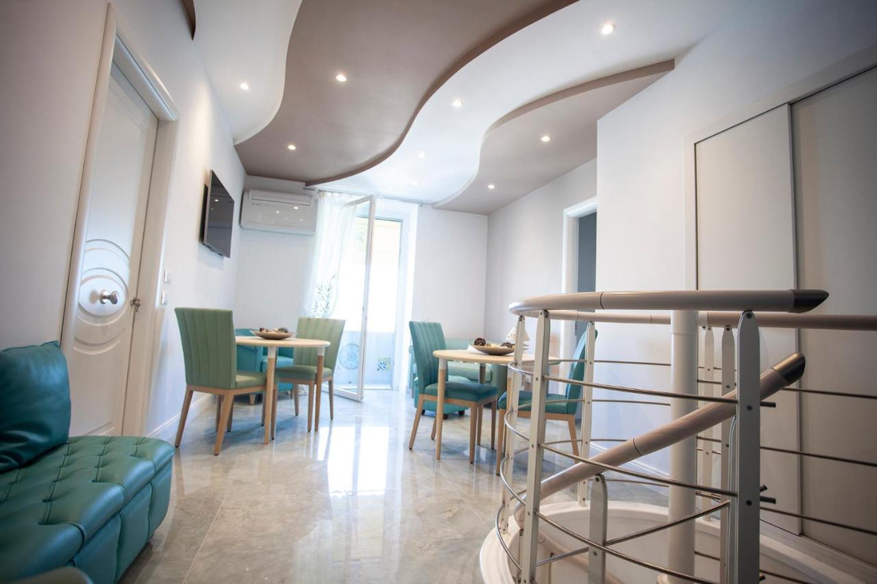 מלון אנזיו Cavalieri D'Oro Luxury House מראה חיצוני תמונה