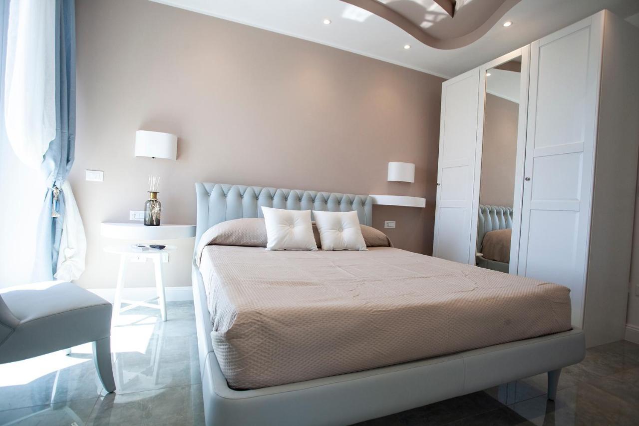 מלון אנזיו Cavalieri D'Oro Luxury House מראה חיצוני תמונה
