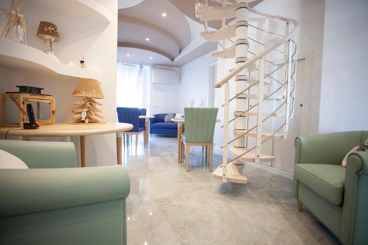 מלון אנזיו Cavalieri D'Oro Luxury House מראה חיצוני תמונה