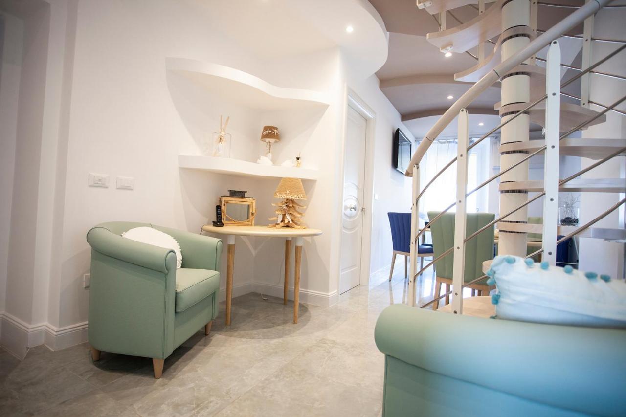 מלון אנזיו Cavalieri D'Oro Luxury House מראה חיצוני תמונה